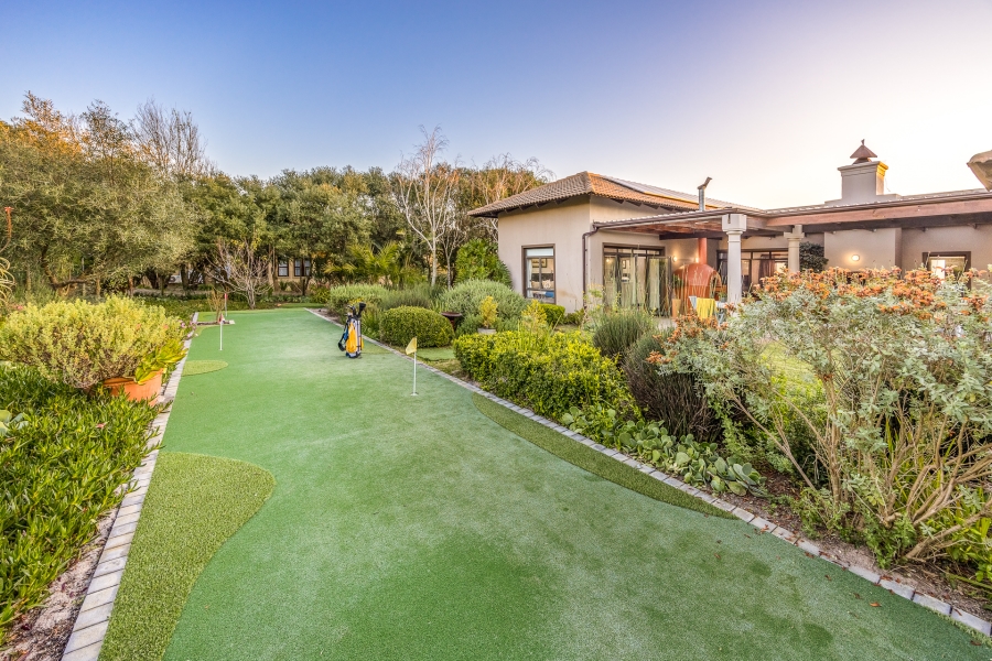 4 Bedroom Property for Sale in Klein Zevenwacht Western Cape